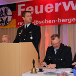 Der stellvertretende Gemeindebrandmeister Christoph Boss ist erfreut, dass dieses Jahr keine Lampe von der Decke fällt